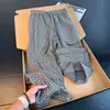 Pantalones jacquard de patrón oscuro retro americano para hombre, marca de tendencia de otoño, pantalones casuales holgados, de caída suave, pierna recta ligeramente acampanados