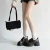 Estilo Britânico Retro Sola Grossa Mary Jane Feminino Modelo 2026 Fivela Bico Redondo Tendência Moda Versátil para Ir ao Trabalho Sapatos Pequenos de Couro