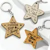 Nuevo llavero creativo de estrella de cinco puntas 2D transfronterizo eres una estrella colgante de madera con letra en inglés