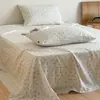 Sábana de Cama de Gasa de Doble Capa de Algodón Puro Engrosado Francés Pieza Única Universal Cuatro Estaciones Funda de Edredón de Gasa 100% Algodón Cubierta de Sábana Ajustada para Cama Individual Juego de Tres Piezas