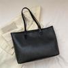 Moda coreana estilo retrô commuter bolsa de ombro texturizada para mulheres 2023 outono e inverno nova saco tote para as mulheres