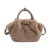 Bolsa Cesta de Pelúcia Nova Outono 2025 para Mulheres, Bolsa Trendy Plissada Cor Sólida de Ombro Único Transversal Fofa