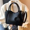 Bolsa de Gran Capacidad para Mujer, Versátil para Primavera y Verano 2026, Bolso Cruzado Retro Casual Nuevo, Bolso de Mano Popular de Estilo Simple, Bolso Cubo