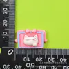 Accesorios de Resina Gatito de Manzana Pegamento Cremoso DIY Pasador Calcomanía para Vaso de Agua Accesorios para el Cabello Agujero Zapato Material Lote para Funda de Teléfono Móvil