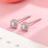 Brincos Quadrados Pequenos Estilo Novo para Mulheres, Luxo Leve, Sensação de Alto Padrão, Diamante Geométrico Quadrado, Exquisitos, Versáteis para o Dia a Dia
