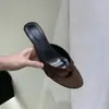 Nova coleção de verão: sandálias de dedo com salto fino, estilo retrô, de nicho, para mulheres, versáteis e elegantes, sandálias romanas estilo coreano