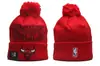 Exportación al por mayor de gorros de punto con bordado 3D, Gorros de baloncesto, Gorros deportivos cálidos para parejas, Gorros tipo pullover de estilo urbano