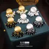 Pendientes de Borla Geométricos de Perla Cepillada, Pendientes Clip-On de Bobina de Mosquito de Lujo Ligero de Gama Alta, Exquisitos Accesorios de Oreja de Moda, Venta al por Mayor Transfronteriza
