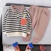 Camiseta infantil de tricô com lapela para crianças de 1 a 5 anos, conjunto infantil para meninos, primavera, cartoon, listrado, POLO, manga longa, vestuário infantil, atacado