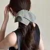 Lenço Quadrado Listrado Estilo Coreano Elástico de Cabelo Intestino Grosso para Mulheres 2026 Novo Estilo Prendedor de Rabo de Cavalo Não Danifica o Cabelo Laço de Cabelo de Temperamento Suave Acessórios de Cabelo