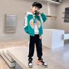 Terno para meninos Primavera e Outono 2024 Novo Outono Esportes Moda Moda Grandes Roupas Infantis Conjunto de Duas Peças para Meninos