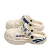 Sandalias perforadas estilo mecánico para hombre, sandalias de verano 2026 de EVA con suela gruesa de doble uso y punta cerrada para playa y uso al aire libre