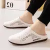 Novos sapatos de malha respirável de verão para homens, sapatos casuais tipo slip-on sem salto, sapatos casuais modernos versáteis