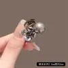 2025 Nuevo Clip Pequeño de Flor Perla Gris Plateado para la Frente Lateral del Cabello Roto Flequillo Clip Accesorios para el Cabello Tocado