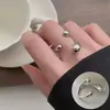 Anillo de fuegos artificiales elegante y exquisito para mujer, lujo ligero, moderno, único, anillo abierto versátil, borde ancho, anillo de moda para el dedo índice de celebridad de internet