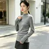 Suéter de malha com design Andy em veludo, de duas peças, com gola semi-alta e detalhes vazados para mulheres, top base slim fit outono e inverno