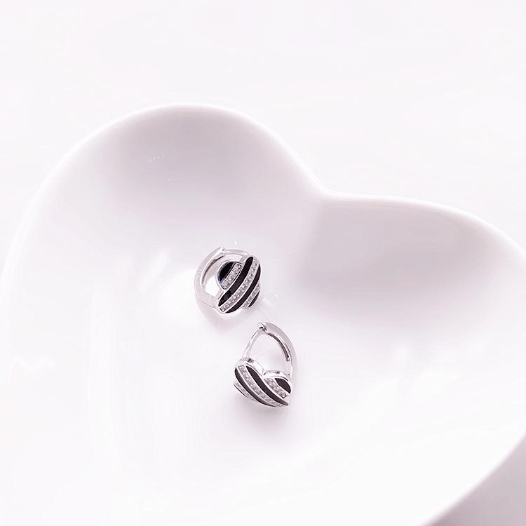 EH802609四叶草耳扣