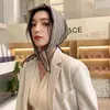 Novo Estilo Artístico de Primavera e Verão Cachecol Triângulo de Algodão Puro Xale Listrado Retrô com Bolinhas Lenço de Cabeça Fashion Versátil Faixa de Cabelo