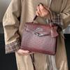 Bolso de Diseño de Nicho de Alta Gama 2026 para Mujer, Bolso Bandolera Cruzado Retro de Moda Nueva, Bolso de Mano Tipo Kelly