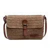 Bolsos pequeños tejidos de moda para primavera y verano para mujer 2026 nueva moda bolsos de paja para playa versátiles bolsos de hombro y cruzados texturizados