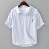Camisa listrada de manga curta de verão fresca masculina, camisa de algodão bordada casual solta e artística masculina C06