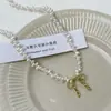 Collar de Alta Gama Francés para Mujer, Lujo Ligero, Colgante de Lazo Versátil, Cadena para Clavícula, Collar de Perlas Dulce y Delicado