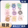 Colgante de Anillo de Madera Tejido de Color Accesorios para Mochila Escolar Venta al por Mayor Colgante de Anillo de Madera Colgante de Hilo de Algodón Juguete de Confort Colgante para Cochecito de Bebé