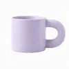 Taza de cerámica morada de moda con diseño único, elegante taza para café y leche para oficinas de mujeres