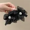 Accesorio de pinza para el pelo floral de Zhao Lusi para mujer, perfecto para vacaciones en la playa y sesiones de fotos, creando un look atmosférico