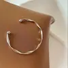 Pulsera Mobius para mujer, estilo frío, diseño de nicho, pulsera sencilla de moda de alta gama para novias.