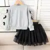 Amazon Transfronterizo Otoño Nuevo Top Gris de Manga Larga con Lazo Tridimensional y Falda de Malla Negra Ropa Infantil