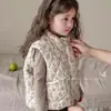 Chaleco de Otoño e Invierno para Niña 2024 Estampado Floral Sin Mangas para Bebés, Súper Lindo para Preescolar, Chaleco Cálido de Algodón