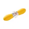 Tenedor para Elote Anti-quemaduras para Barbacoa Tenedor Aislado Elegante Tenedor para Elote Tenedor de Frutas para Barbacoa Un Tenedor en la Mano Limpio e Higiénico
