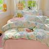 Conjunto de Quatro Peças de Cama de Algodão Lavado de Lençóis, Capa de Edredom, Conjunto de Três Peças para Cama de Dormitório Estudantil Amigo da Pele Atacado Meituan
