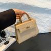 Bolsa de Nicho Bolsa de Mão de Luxo Bolsa Feminina 2024 Nova Moda Bolsa Quadrada Pequena Versátil de Ombro Transversal Bolsa Kelly