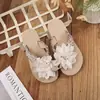 Chanclas de mujer estilo étnico, nuevas sandalias de dedo de moda de verano para mujer, zapatos de playa, versión coreana con diseño floral
