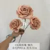 Flor Artificial para Casamento Três Cabeças Rosa Redonda Decoração de Casamento Flor de Seda Paisagismo de Palco Flor Artificial Janela de Hotel Flor Decorativa Suave