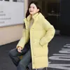 Jaqueta de Algodão Engrossada Feminina Média 2026 Inverno Novo Estilo Moda à Prova de Frio Engrossada Temperamento Tamanho Plus Versátil Jaqueta de Algodão Roupa Exterior