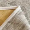 Nova Almofada de Sofá Universal de Luxo Anti-Arranhões de Gato com Capa de Pelúcia, Toque de Alto Padrão e Característica Antiderrapante