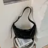 2026 Nuevo Modelo Bolso de Mano Plegable tipo Empanada de Nicho de Alto Valor en Piel Suave de Gran Capacidad para Hombro o Cruzado Versátil Bolso de Mujer para Viajes