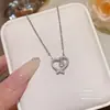 Collar de Acero de Titanio en Forma de Corazón con Incrustación de Circonita, Colgante de Diamante Completo, Cadena de Clavícula de Alta Gama para Mujer, Collar de Acero de Titanio de Moda de Lujo Ligero