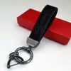 Colgante de Llavero de Cuero Gamuzado de Gama Alta para Coche Llavero con Logo de Coche Decoración de Llavero Colgante de Cintura de Metal Venta al por Mayor