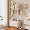 Perchero de Pie para Dormitorio, Móvil con Ruedas, Moderno Estante para Pantalones para el Hogar de Interior, Cesta de Almacenamiento Simple, Perchero para Abrigos y Sombreros