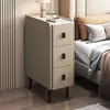Mesita de noche de tres cajones ultraestrecha madera maciza dormitorio pequeño hogar lujo ligero minimalista panel de roca tapizado suave gabinete de noche moderno almacenamiento