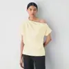 Top Asimétrico de Manga Corta Estilo Europeo y Americano con Pliegues Fruncidos, Diseño de un Solo Hombro, Camiseta Elegante para el Trabajo con un Toque Maduro