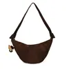 Bolsa de Dumpling Simples Fashionável Retrô de Alto Valor para Mulheres Outono 2026 Nova Bolsa de Ombro Único de Axila Estilosa Bolsa Croissant