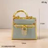 Llavero con charm para bolso pequeño estilo europeo y americano, llavero monedero, colgante exquisito para niñas, llavero de coche