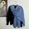 Bufanda Suave de Algodón y Lino Lisa Ondulada para Mujer Otoño e Invierno Delgada Estilo Literario Bufanda Retro Bufanda Chal Color Puro