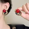 Pendientes Redondos Exagerados con Estampado de Leopardo Retro, Femeninos, de Alta Gama, Lujo Accesible, de Nicho, Diseño Único, Pendientes de Otoño e Invierno, Pendientes