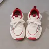 Zapatillas Deportivas de Malla para Niños 2025 Primavera y Otoño Nuevo Diseño de Estrella Versión Coreana Niños y Niñas Antideslizantes Suela Suave Casual Ligeras